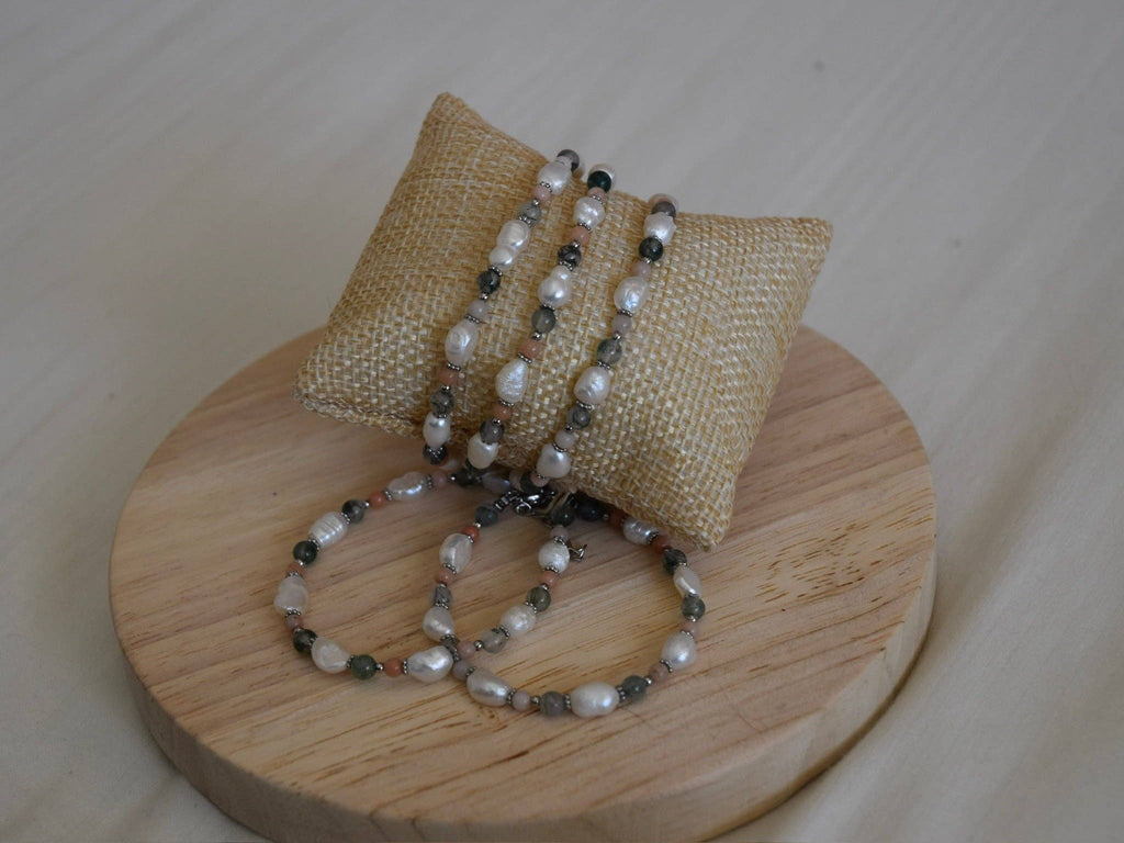 Sandy Dunes: Beaded Bracelet: Gold