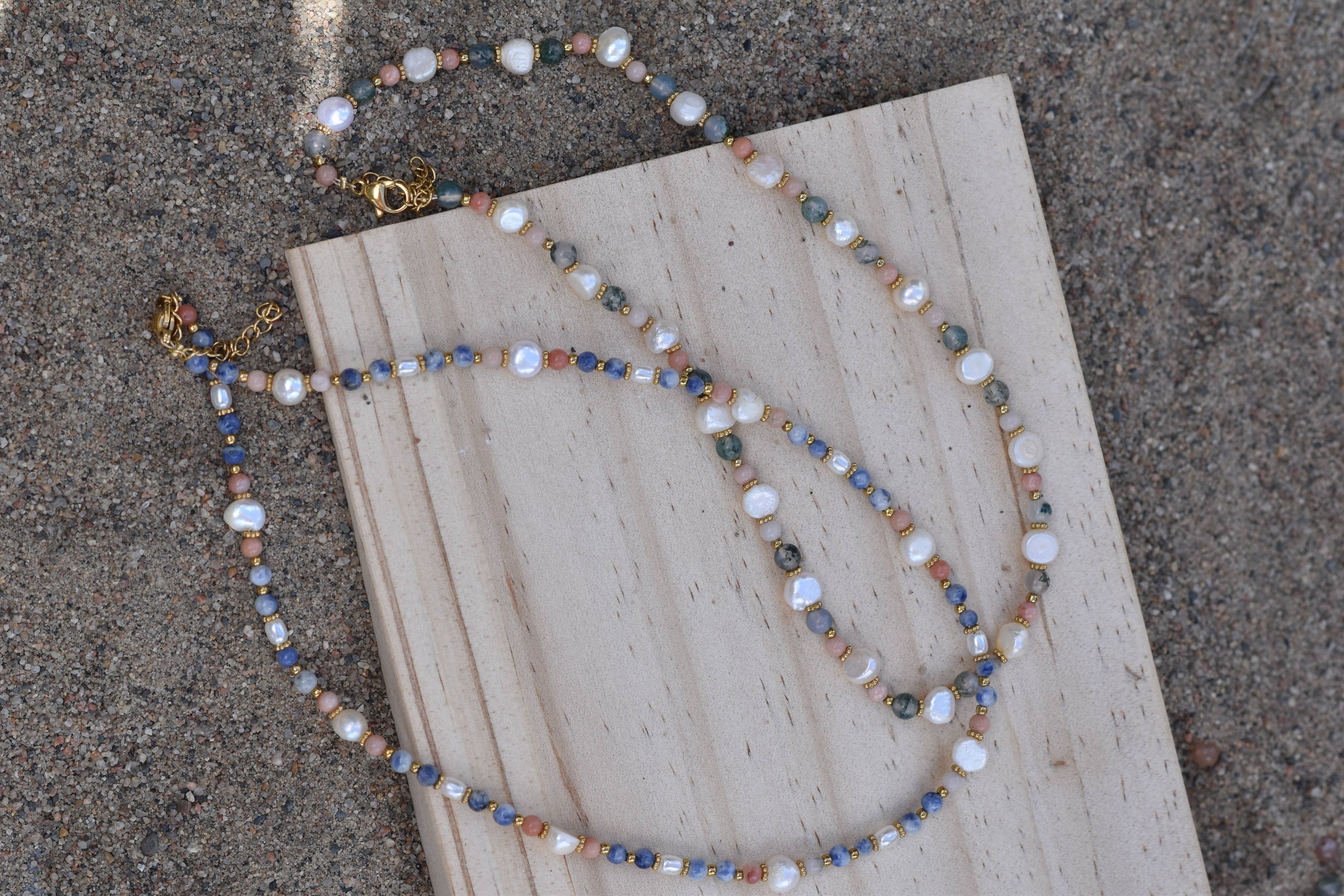 Sandy Dunes: Beaded Necklace: Gold