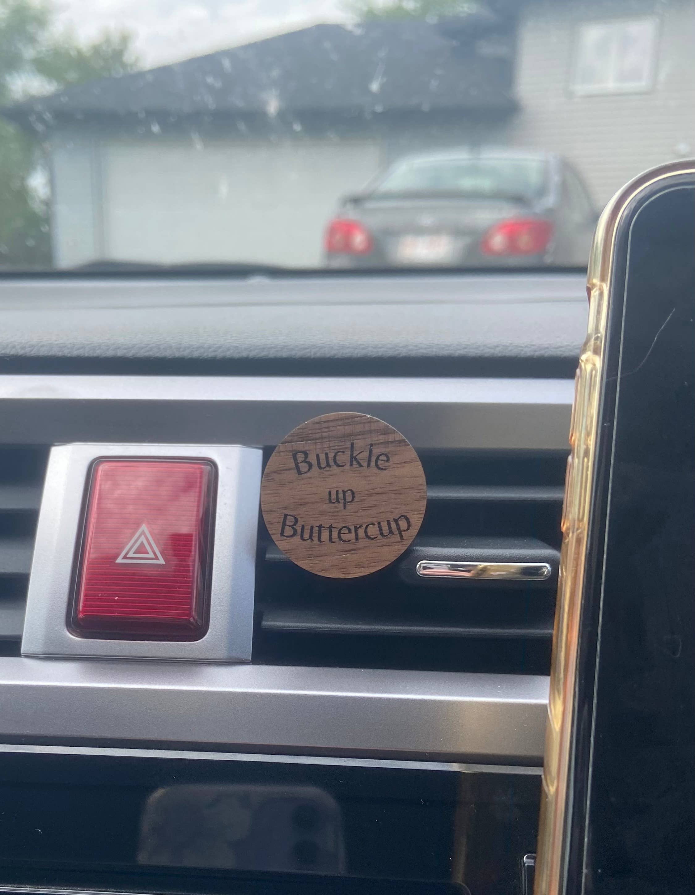 Car air vent essential oil car diffuser clip - buckle up