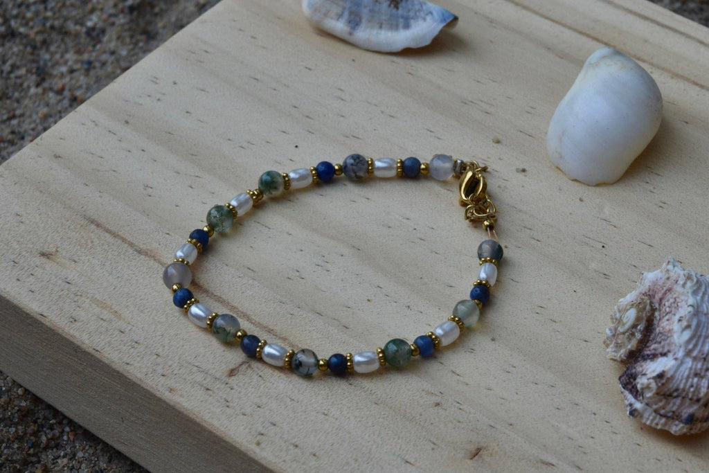 Seaside Meadow: Beaded Bracelet: Silver