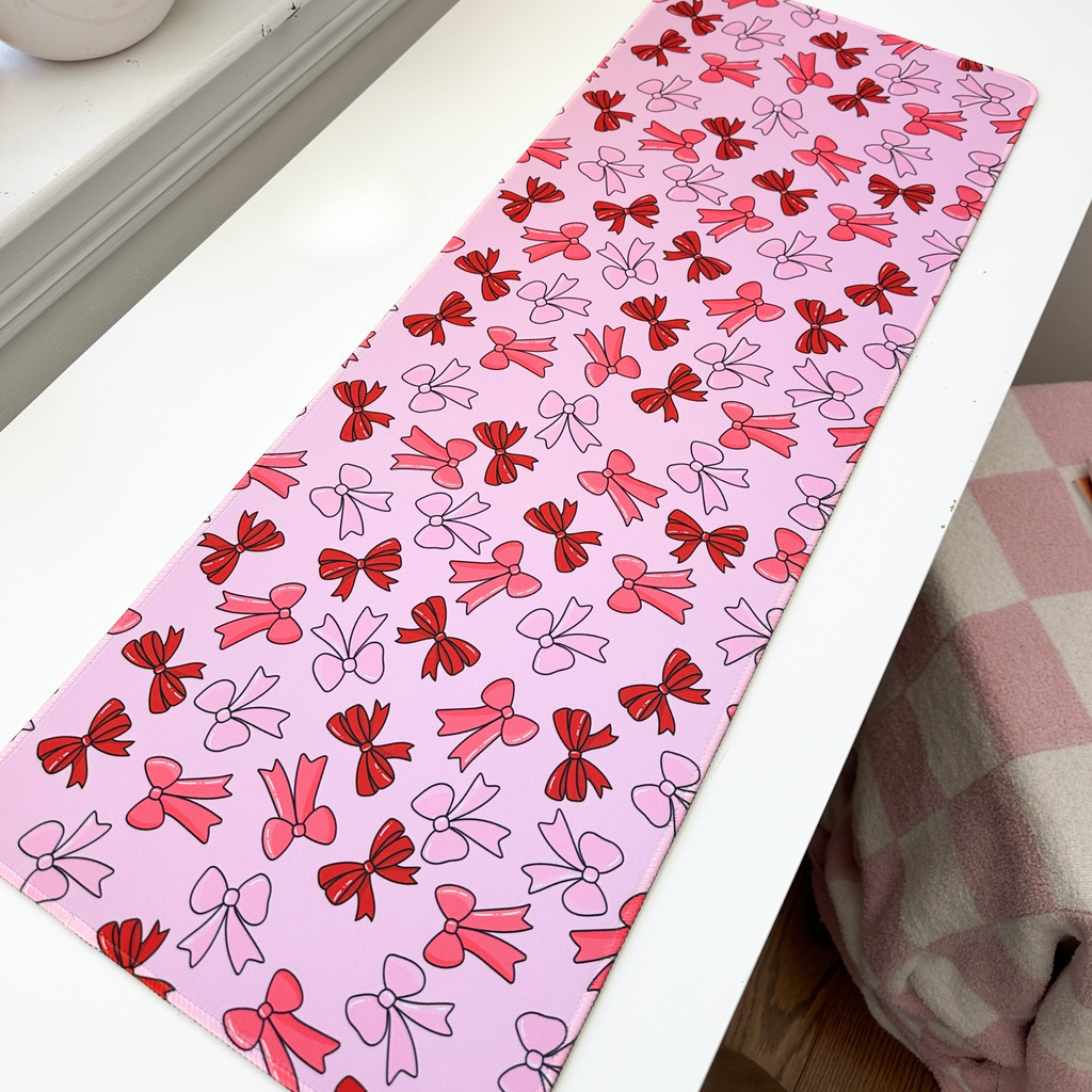 Bow Desk Pad