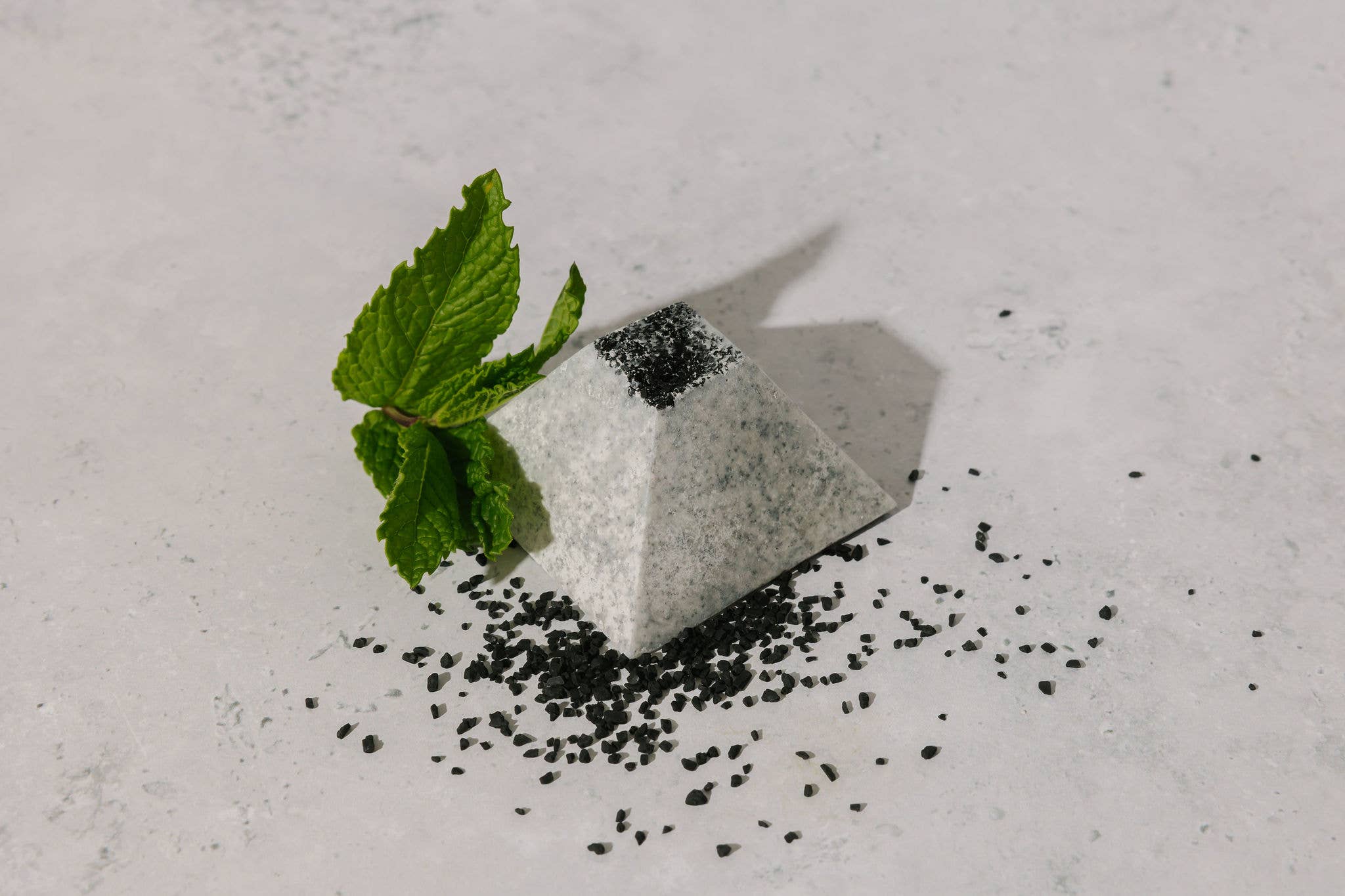 Saltish Soap Black Lava | spearmint & anise