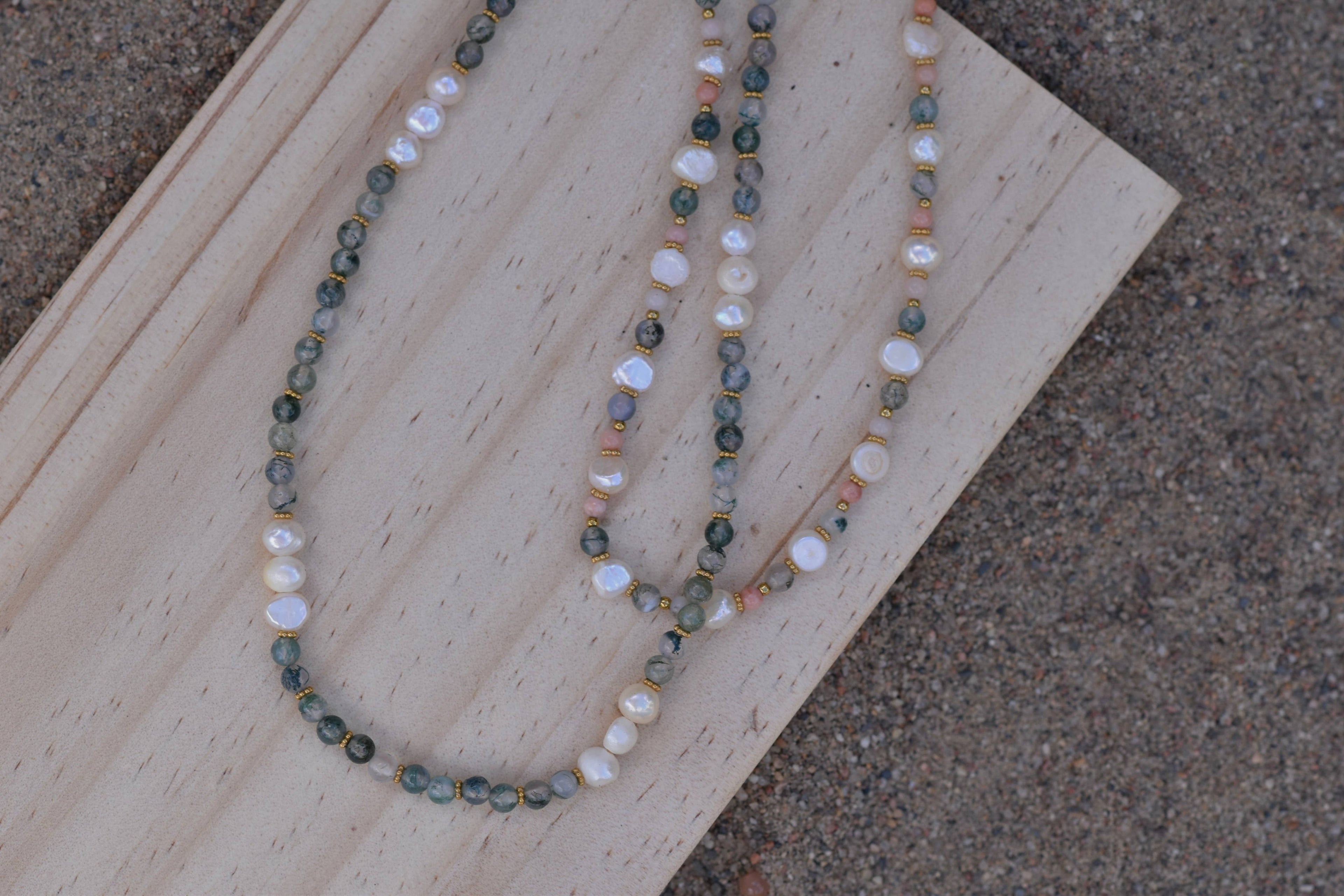 Sandy Dunes: Beaded Necklace: Gold