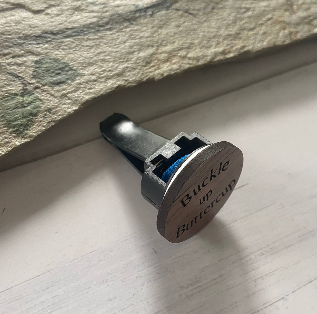 Car air vent essential oil car diffuser clip - buckle up