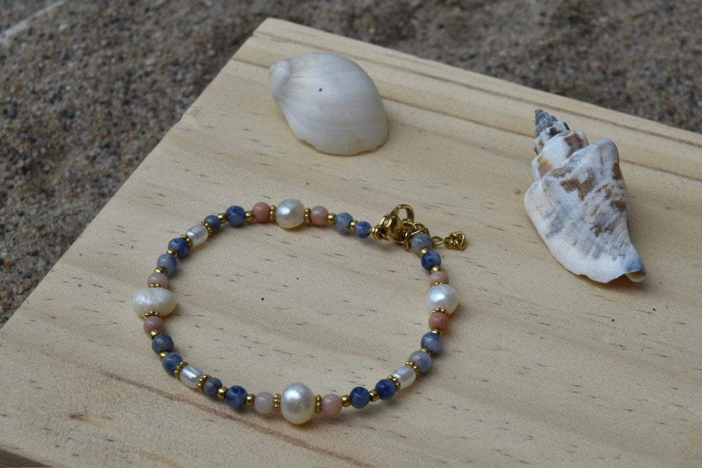Shoreline Bliss: Beaded Bracelet: Silver