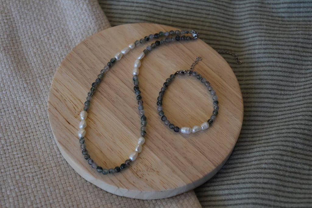 Lagoon Reflections: Beaded Necklace: Gold