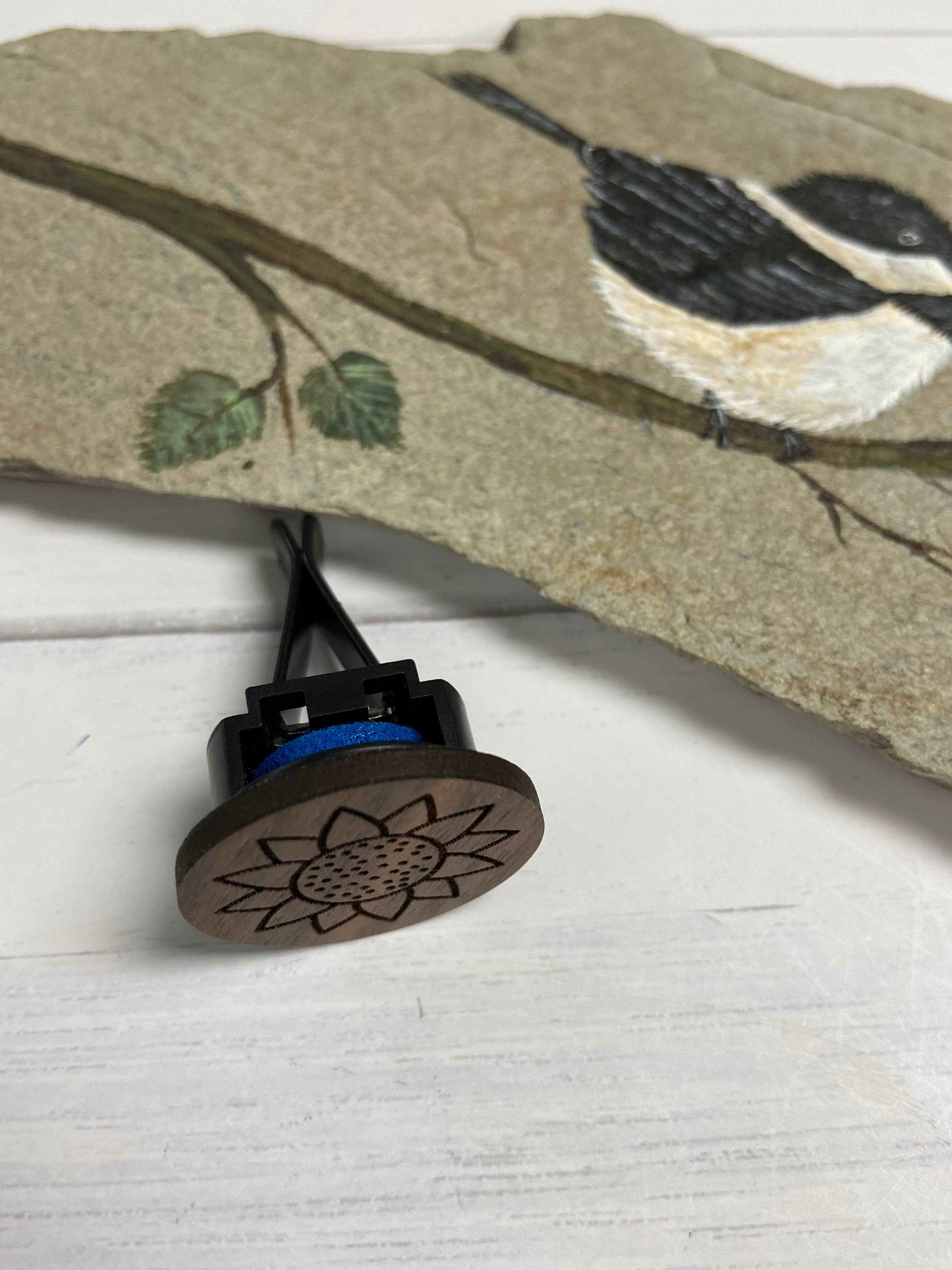 Car air vent essential oil car diffuser clip - sunflower